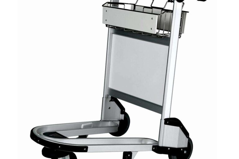 3-Wheel Airport Trolley with Sturdy Frame (3) Durable 3-wheel airport trolley for luggage handling